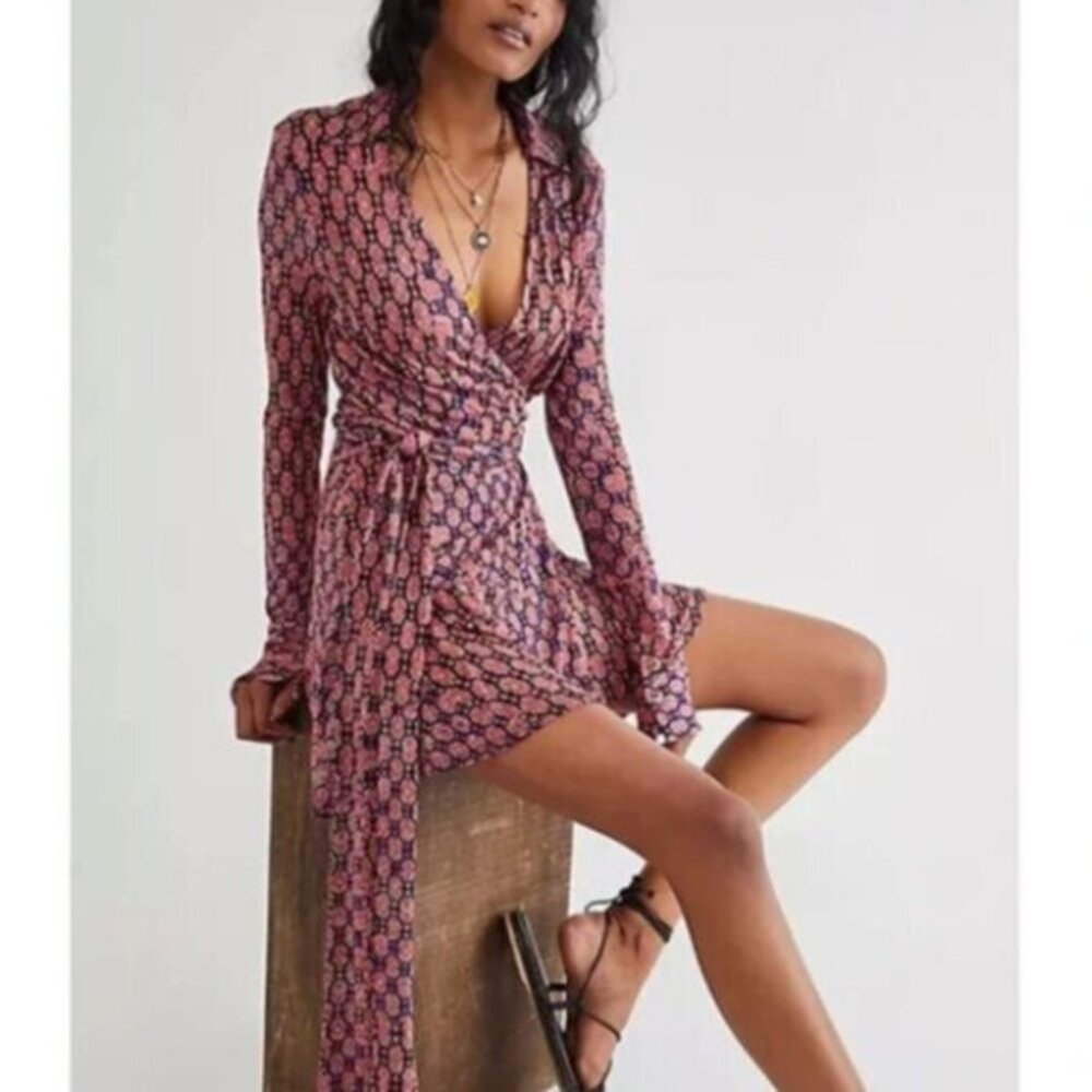 Free People NWOT Rhetta Rusty Rose Multi Print Mini Wrap Dress- Size XS - Picture 2 of 15